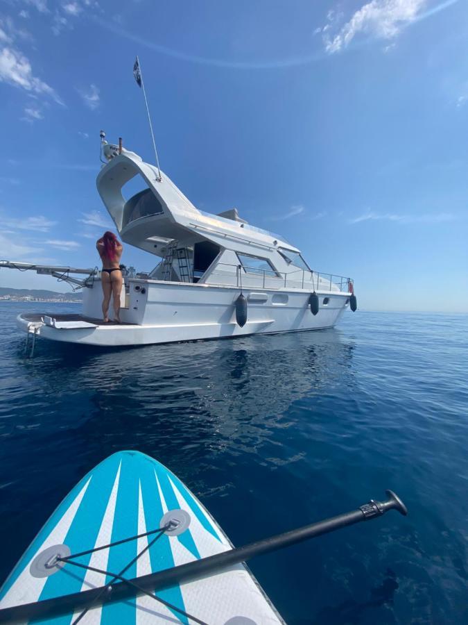 Barco Muy Romantico Con Parking! Sant Adria de Besos Exterior photo